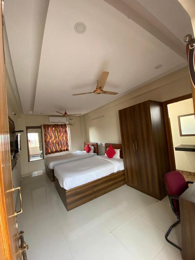 Hotel Renuka فيساخاباتنام المظهر الخارجي الصورة